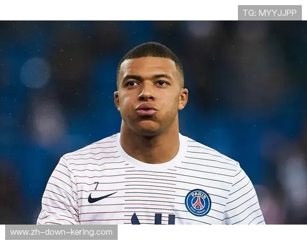 姆巴佩赛前荣耀加身荣获上赛季欧洲金靴奖彰显锋线王者风范 姆巴佩赛前荣耀加身荣获上赛季欧洲金靴奖彰显锋线王者风范